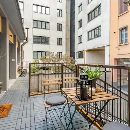 I Host Apartment - Polesine 2 Milano Eksteriør billede